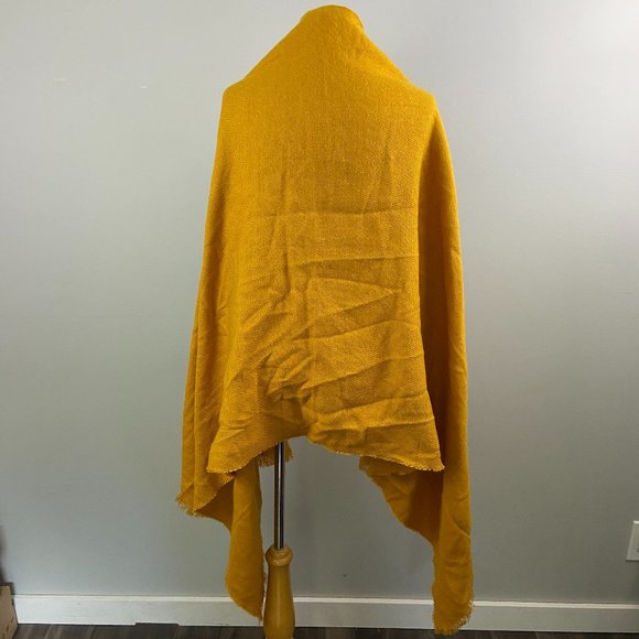 NWT SOLE SOCIETY Mustard Yellow Oversized Scarf - Picture 2 of 6